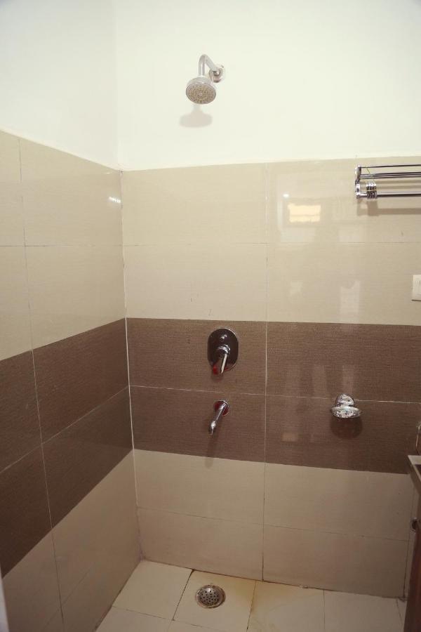Shanti Residency New Delhi Exterior photo