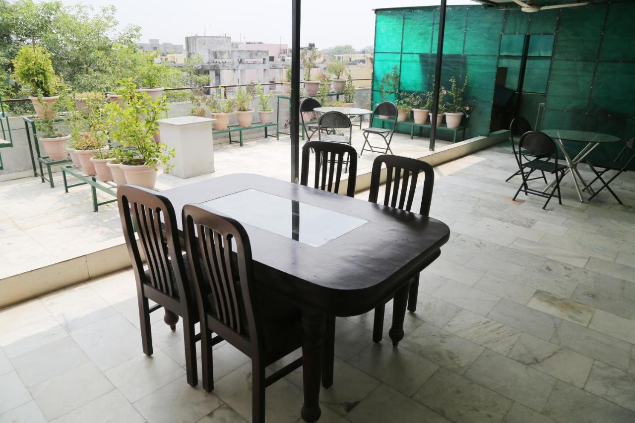 Shanti Residency New Delhi Exterior photo