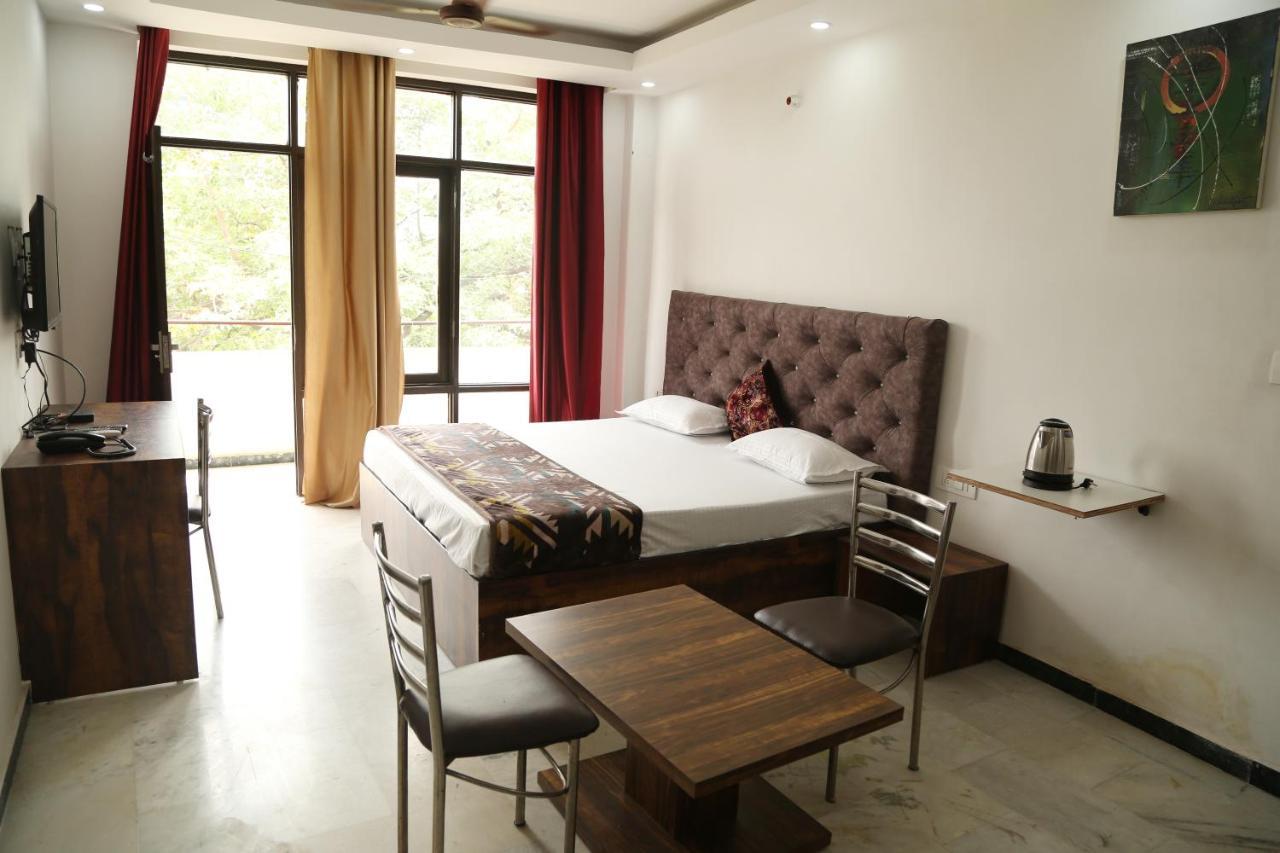 Shanti Residency New Delhi Exterior photo